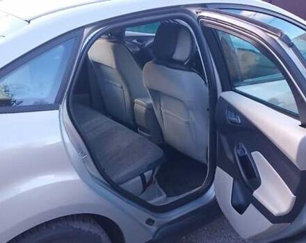 Бежевий Форд Фокус, об'ємом двигуна 2 л та пробігом 140 тис. км за 7999 $, фото 1 на Automoto.ua