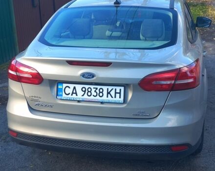 Бежевый Форд Фокус, объемом двигателя 2 л и пробегом 140 тыс. км за 7999 $, фото 6 на Automoto.ua