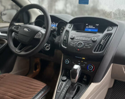 Бежевий Форд Фокус, об'ємом двигуна 2 л та пробігом 172 тис. км за 7900 $, фото 15 на Automoto.ua