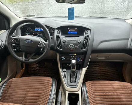 Бежевий Форд Фокус, об'ємом двигуна 2 л та пробігом 172 тис. км за 7900 $, фото 11 на Automoto.ua