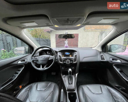 Бежевый Форд Фокус, объемом двигателя 2 л и пробегом 215 тыс. км за 11300 $, фото 4 на Automoto.ua