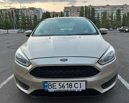 Бежевый Форд Фокус, объемом двигателя 2 л и пробегом 191 тыс. км за 7500 $, фото 1 на Automoto.ua