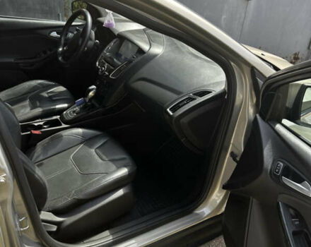 Бежевый Форд Фокус, объемом двигателя 2 л и пробегом 215 тыс. км за 11300 $, фото 5 на Automoto.ua