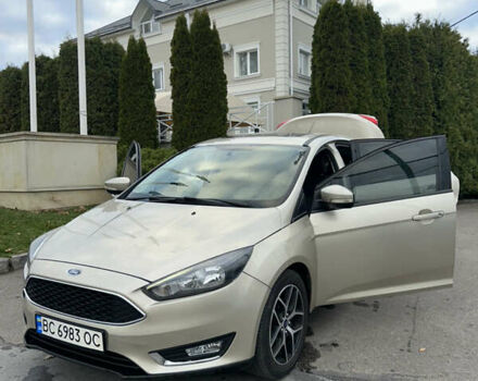 Бежевий Форд Фокус, об'ємом двигуна 2 л та пробігом 102 тис. км за 9400 $, фото 3 на Automoto.ua