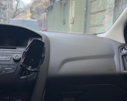 Бежевый Форд Фокус, объемом двигателя 2 л и пробегом 162 тыс. км за 8600 $, фото 11 на Automoto.ua