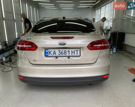 Бежевый Форд Фокус, объемом двигателя 2 л и пробегом 122 тыс. км за 11800 $, фото 9 на Automoto.ua