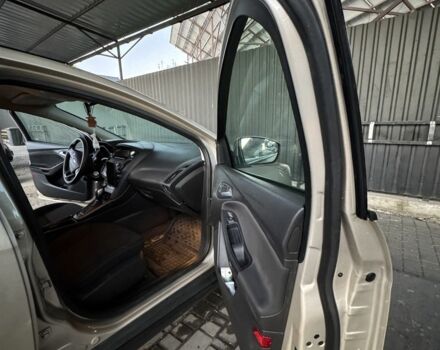 Бежевый Форд Фокус, объемом двигателя 2 л и пробегом 162 тыс. км за 8600 $, фото 20 на Automoto.ua