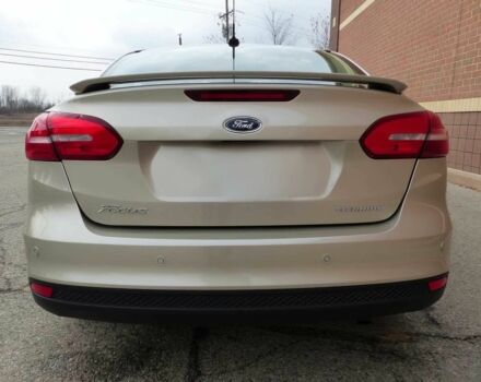 Бежевый Форд Фокус, объемом двигателя 2 л и пробегом 50 тыс. км за 7300 $, фото 4 на Automoto.ua