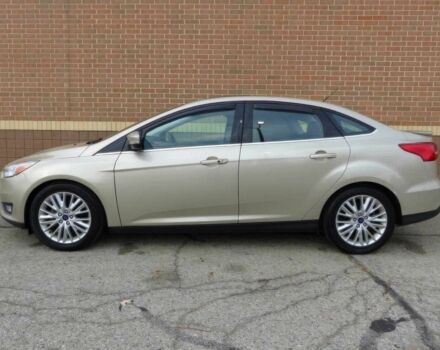 Бежевый Форд Фокус, объемом двигателя 2 л и пробегом 50 тыс. км за 7300 $, фото 2 на Automoto.ua