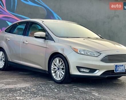 Бежевий Форд Фокус, об'ємом двигуна 2 л та пробігом 264 тис. км за 6750 $, фото 3 на Automoto.ua