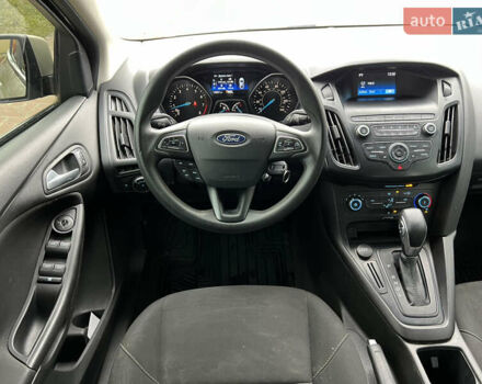 Бежевый Форд Фокус, объемом двигателя 2 л и пробегом 128 тыс. км за 7800 $, фото 34 на Automoto.ua