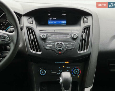 Бежевый Форд Фокус, объемом двигателя 2 л и пробегом 128 тыс. км за 7800 $, фото 38 на Automoto.ua