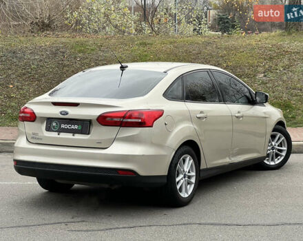 Бежевый Форд Фокус, объемом двигателя 2 л и пробегом 128 тыс. км за 7800 $, фото 19 на Automoto.ua
