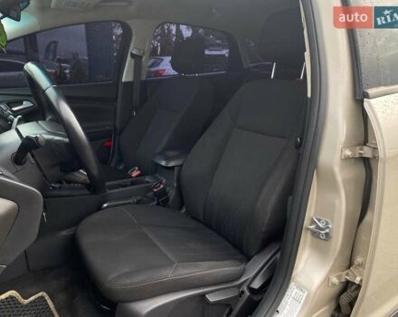 Бежевий Форд Фокус, об'ємом двигуна 2 л та пробігом 180 тис. км за 8990 $, фото 18 на Automoto.ua