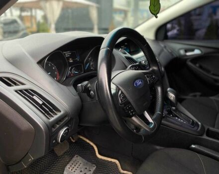 Бежевий Форд Фокус, об'ємом двигуна 2 л та пробігом 180 тис. км за 8990 $, фото 8 на Automoto.ua