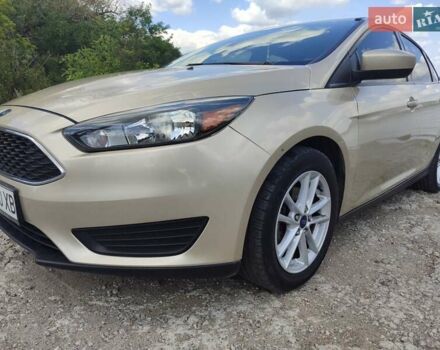 Бежевий Форд Фокус, об'ємом двигуна 2 л та пробігом 79 тис. км за 9800 $, фото 1 на Automoto.ua