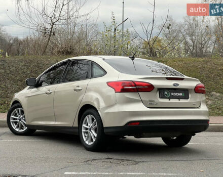 Бежевый Форд Фокус, объемом двигателя 2 л и пробегом 128 тыс. км за 7800 $, фото 16 на Automoto.ua