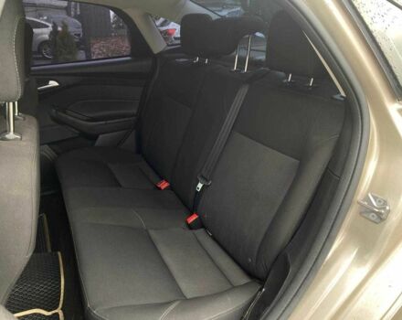 Бежевий Форд Фокус, об'ємом двигуна 2 л та пробігом 180 тис. км за 8990 $, фото 14 на Automoto.ua