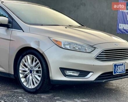 Бежевий Форд Фокус, об'ємом двигуна 2 л та пробігом 264 тис. км за 6750 $, фото 4 на Automoto.ua