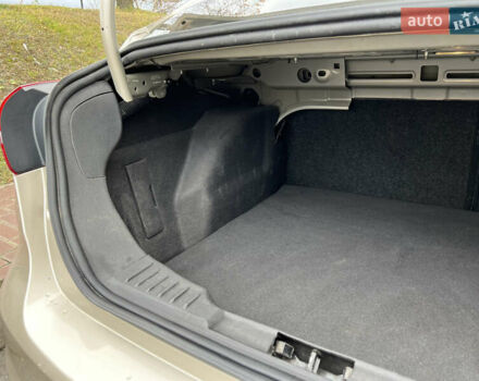 Бежевый Форд Фокус, объемом двигателя 2 л и пробегом 128 тыс. км за 7800 $, фото 45 на Automoto.ua