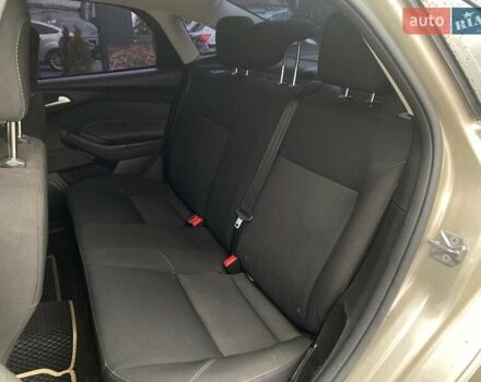 Бежевий Форд Фокус, об'ємом двигуна 2 л та пробігом 180 тис. км за 8990 $, фото 24 на Automoto.ua