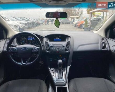 Бежевий Форд Фокус, об'ємом двигуна 2 л та пробігом 180 тис. км за 8990 $, фото 40 на Automoto.ua