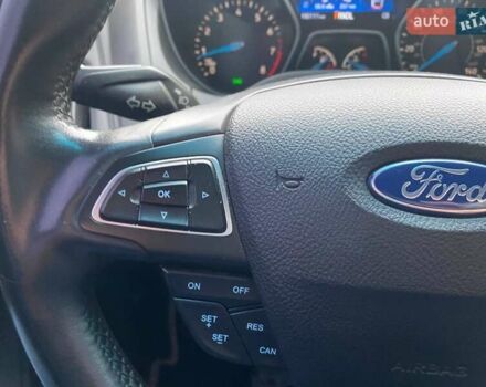 Бежевий Форд Фокус, об'ємом двигуна 2 л та пробігом 180 тис. км за 8990 $, фото 26 на Automoto.ua