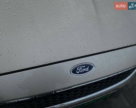 Бежевий Форд Фокус, об'ємом двигуна 2 л та пробігом 180 тис. км за 8990 $, фото 7 на Automoto.ua