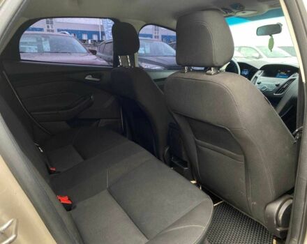 Бежевий Форд Фокус, об'ємом двигуна 2 л та пробігом 180 тис. км за 8990 $, фото 11 на Automoto.ua