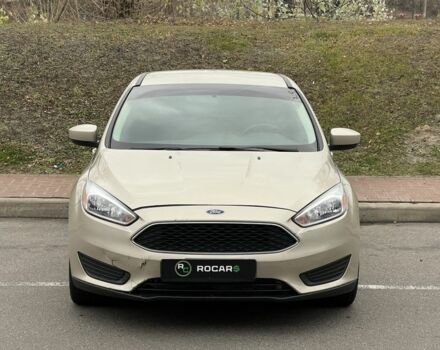 Бежевий Форд Фокус, об'ємом двигуна 2 л та пробігом 128 тис. км за 7800 $, фото 4 на Automoto.ua