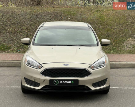 Бежевый Форд Фокус, объемом двигателя 2 л и пробегом 128 тыс. км за 7800 $, фото 5 на Automoto.ua