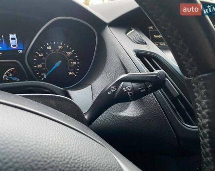 Бежевий Форд Фокус, об'ємом двигуна 2 л та пробігом 180 тис. км за 8990 $, фото 30 на Automoto.ua