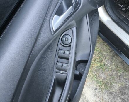 Бежевий Форд Фокус, об'ємом двигуна 2 л та пробігом 180 тис. км за 8500 $, фото 1 на Automoto.ua