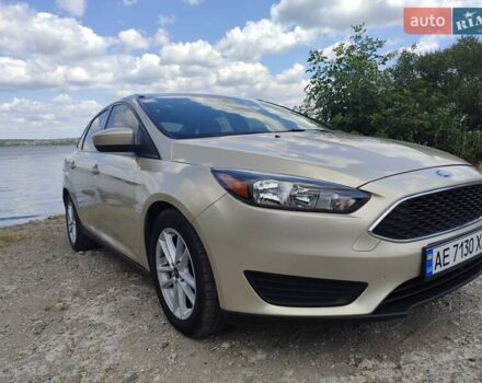 Бежевий Форд Фокус, об'ємом двигуна 2 л та пробігом 79 тис. км за 9800 $, фото 2 на Automoto.ua