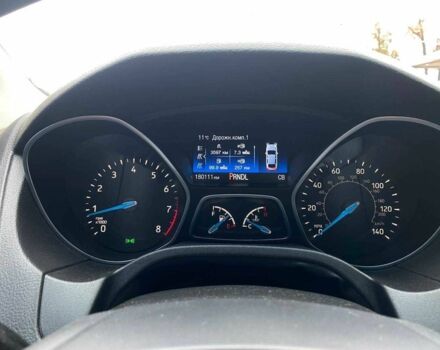 Бежевий Форд Фокус, об'ємом двигуна 2 л та пробігом 180 тис. км за 8990 $, фото 17 на Automoto.ua