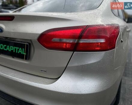 Бежевий Форд Фокус, об'ємом двигуна 2 л та пробігом 180 тис. км за 8990 $, фото 10 на Automoto.ua