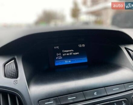 Бежевий Форд Фокус, об'ємом двигуна 2 л та пробігом 180 тис. км за 8990 $, фото 33 на Automoto.ua