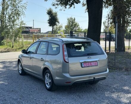 Бежевий Форд Фокус, об'ємом двигуна 1.8 л та пробігом 232 тис. км за 6300 $, фото 4 на Automoto.ua