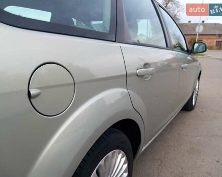 Форд Фокус 2009 у Городке на Automoto.ua Бежевий Форд Фокус, об'ємом двигуна 1.8 л та пробігом 225 тис. км за 5550 $, фото 14 на Automoto.ua