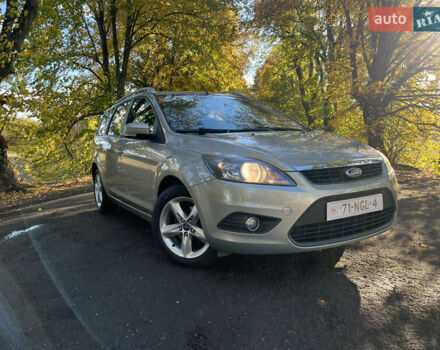 Бежевый Форд Фокус, объемом двигателя 0 л и пробегом 220 тыс. км за 6200 $, фото 7 на Automoto.ua