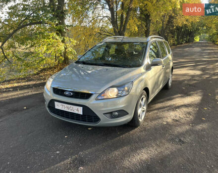 Бежевый Форд Фокус, объемом двигателя 0 л и пробегом 220 тыс. км за 6200 $, фото 3 на Automoto.ua