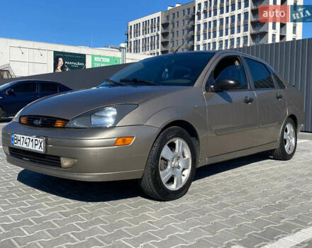 Бежевий Форд Фокус, об'ємом двигуна 2 л та пробігом 450 тис. км за 2700 $, фото 1 на Automoto.ua