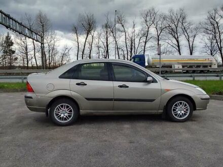 Бежевый Форд Фокус, объемом двигателя 1.6 л и пробегом 351 тыс. км за 3000 $, фото 1 на Automoto.ua