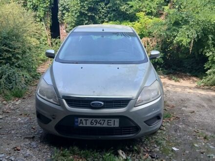 Бежевий Форд Фокус, об'ємом двигуна 1.6 л та пробігом 300 тис. км за 2200 $, фото 1 на Automoto.ua