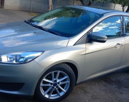 Бежевый Форд Фокус, объемом двигателя 2 л и пробегом 140 тыс. км за 7999 $, фото 1 на Automoto.ua