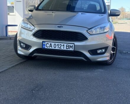 Бежевый Форд Фокус, объемом двигателя 2 л и пробегом 233 тыс. км за 7800 $, фото 1 на Automoto.ua