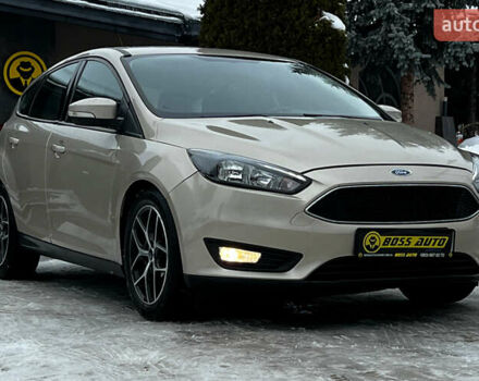 Бежевий Форд Фокус, об'ємом двигуна 2 л та пробігом 132 тис. км за 9200 $, фото 1 на Automoto.ua