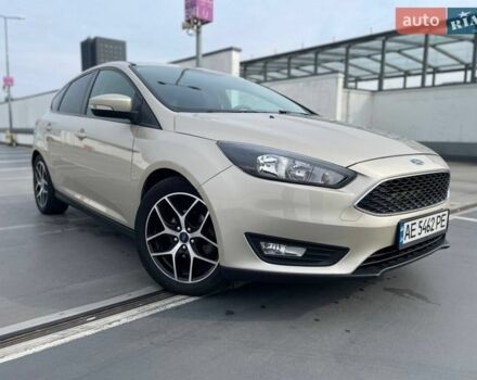 Бежевый Форд Фокус, объемом двигателя 2 л и пробегом 172 тыс. км за 8000 $, фото 1 на Automoto.ua