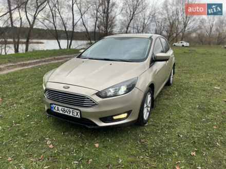 Бежевий Форд Фокус, об'ємом двигуна 2 л та пробігом 115 тис. км за 7299 $, фото 1 на Automoto.ua
