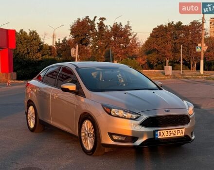 Бежевий Форд Фокус, об'ємом двигуна 2 л та пробігом 142 тис. км за 8200 $, фото 1 на Automoto.ua